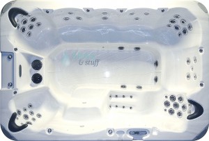 BellaMassimo SL - 9 Person Hot Tub with Lounger